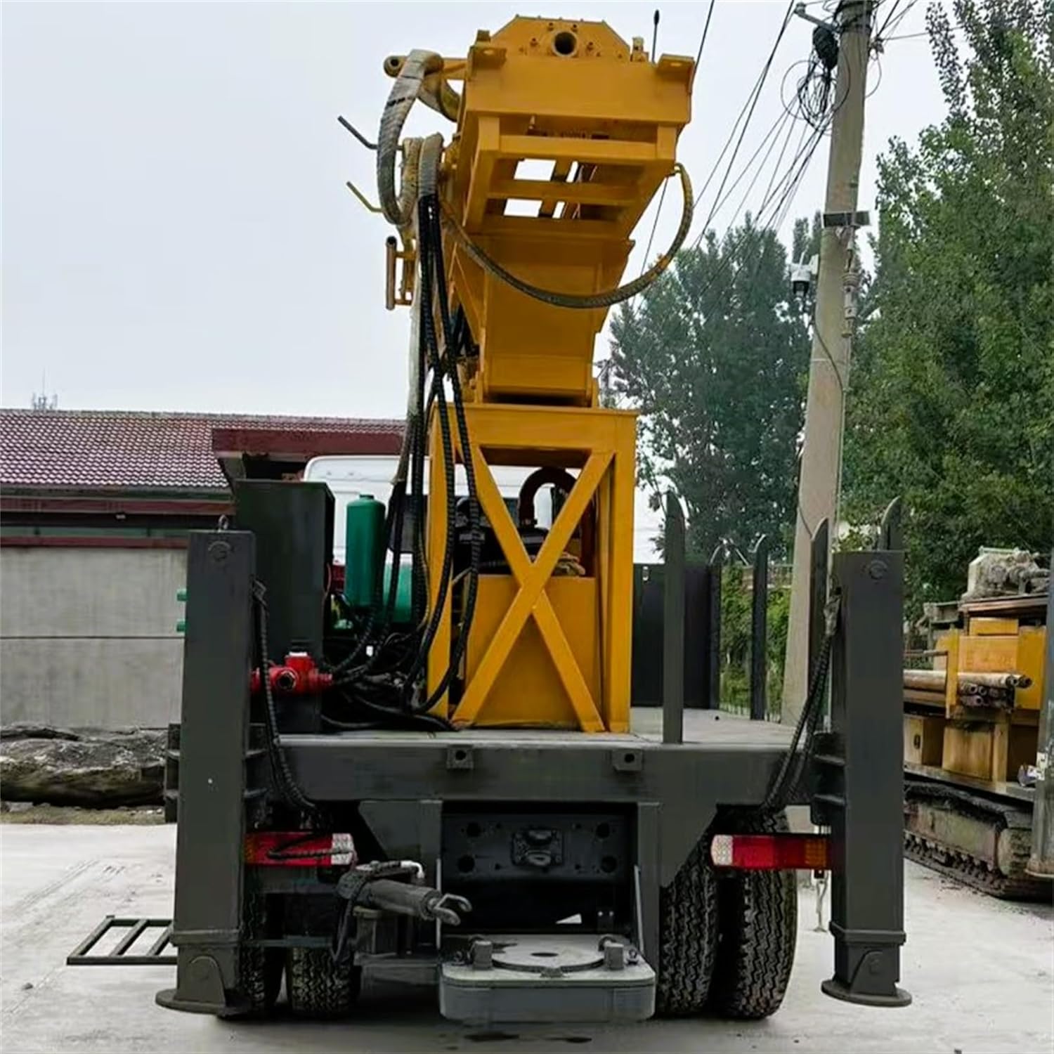 buy truck mounted water well drilling rig,should I buy a truck mounted drilling rig,truck mounted water well drilling rig pros cons,best heavy duty mobile well drill rig,truck mounted drilling rig vs trailer mounted,truck mounted borehole drilling rig worth buying unboxing and complete package contents